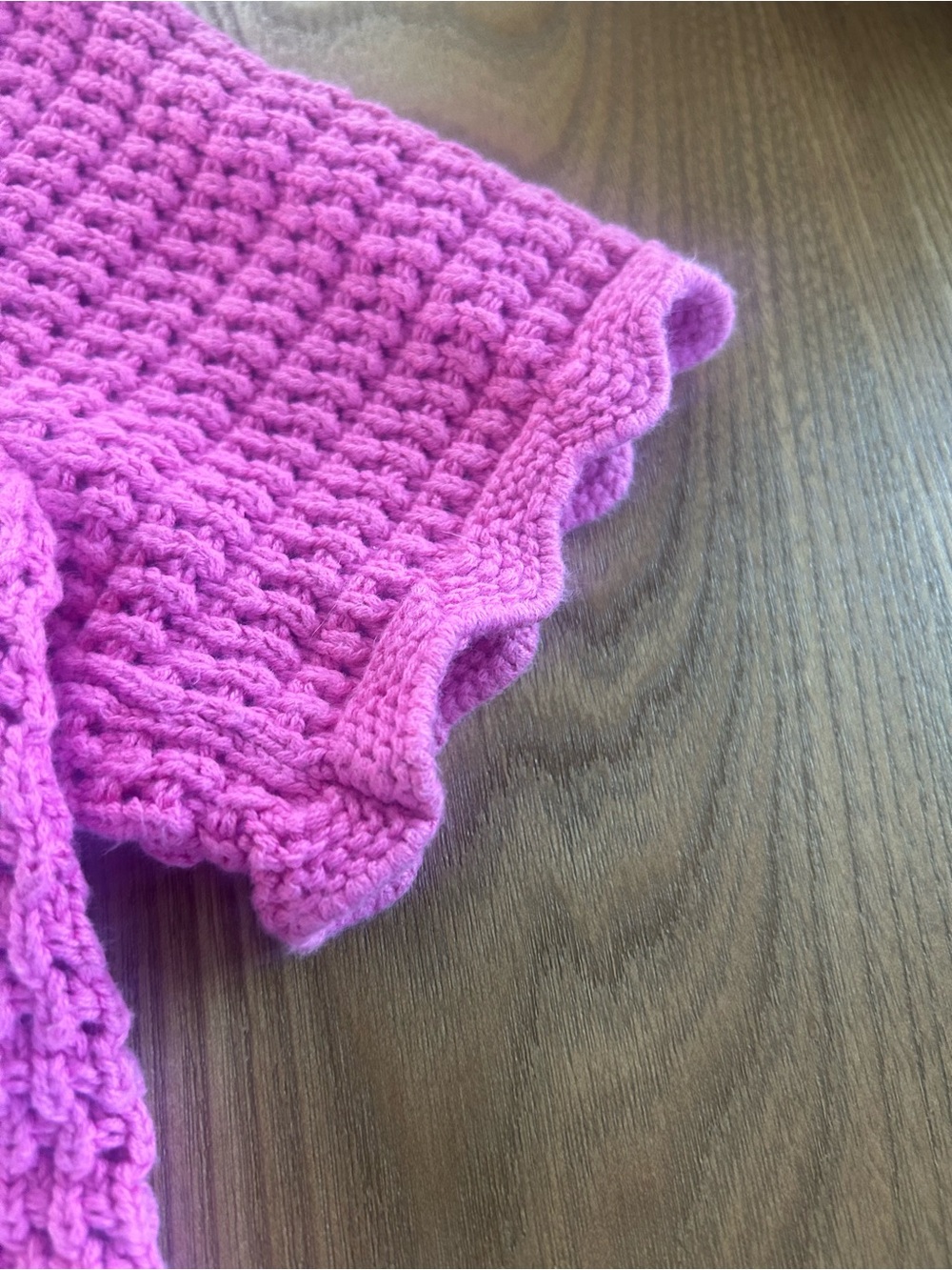 GAP Hot Pink Crochet-Knit Short Sleeve Top - Picture 5 of 5